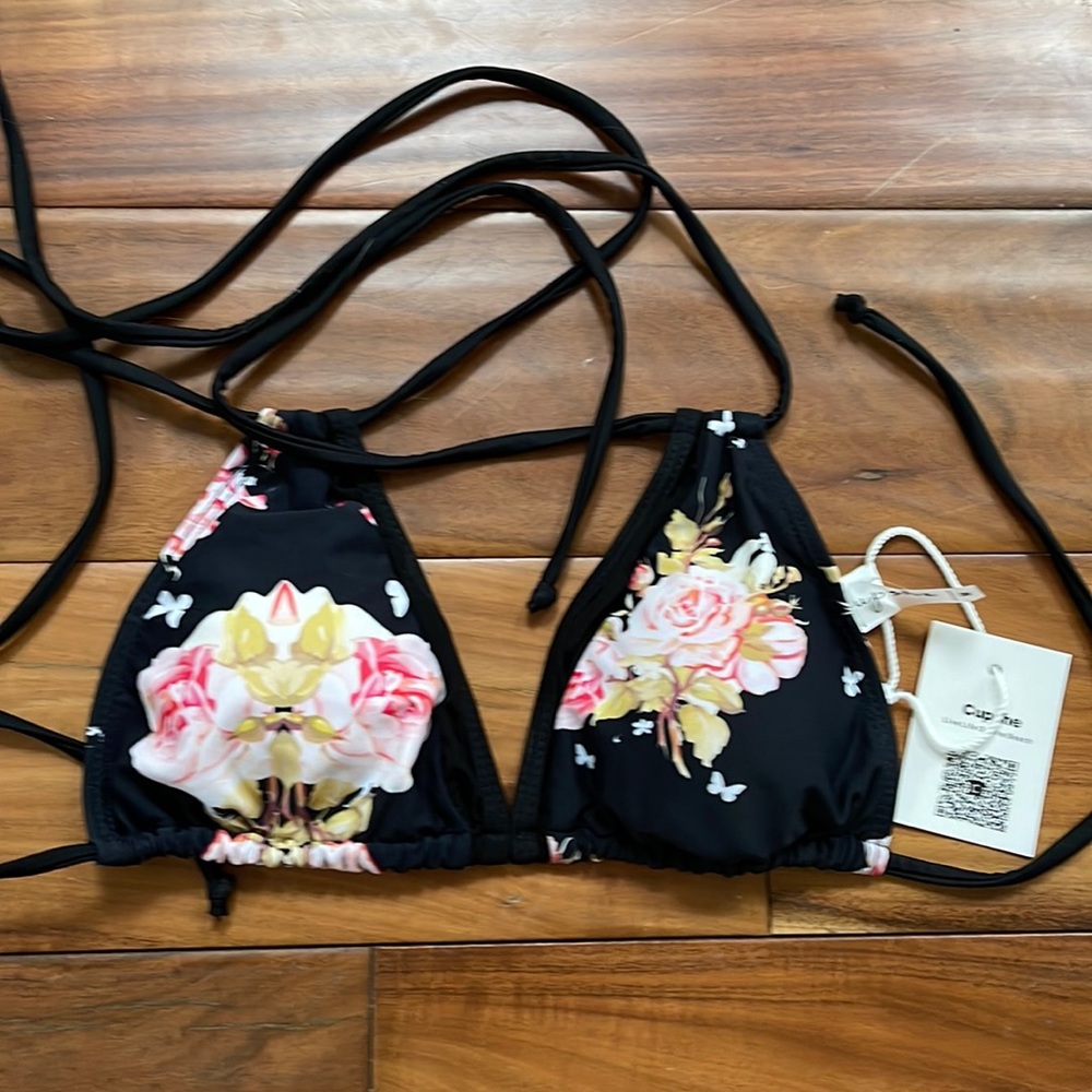 Cupshe size M top